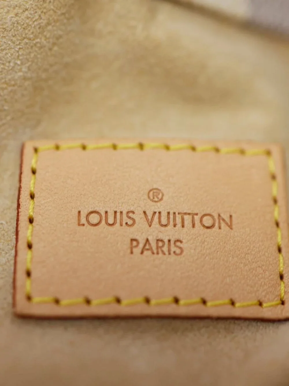 Louis Vuitton Artsy MM Damier Azur Hobo Bag White